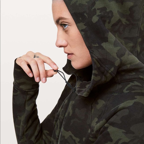 NWT lululemon Scuba Hoodie IV, Camo green, 6 - Picture 3 of 12